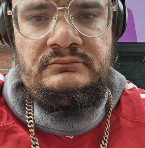 Meet your Posher, Christopher